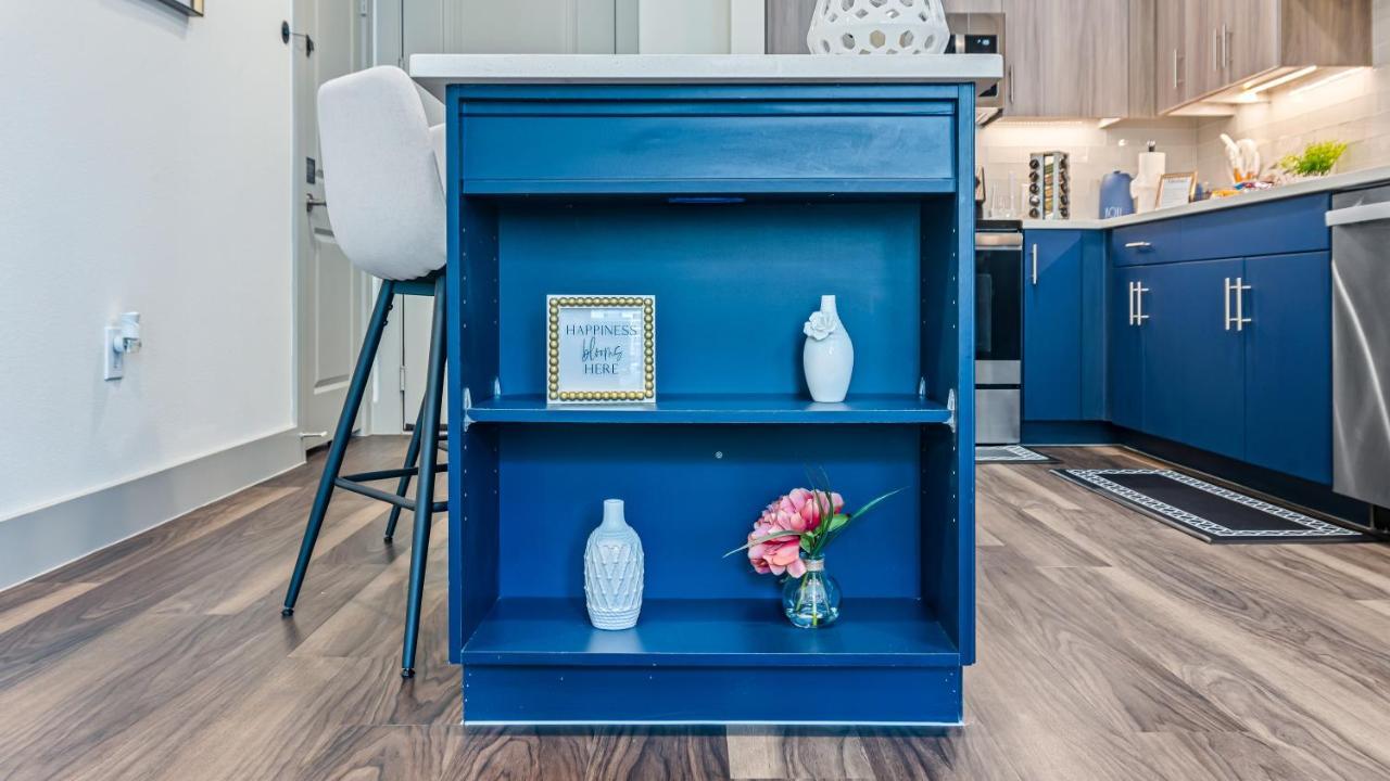 Cozy Retreat-Free Reserved Parking-Pool Addison Εξωτερικό φωτογραφία