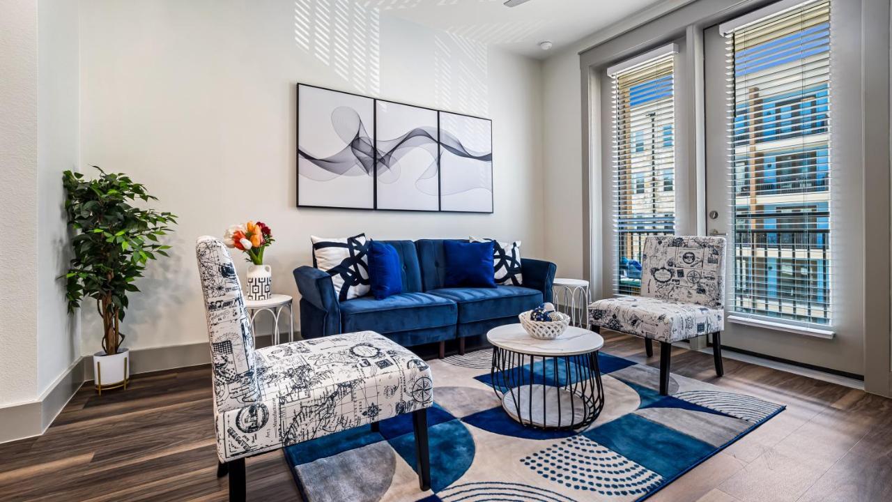 Cozy Retreat-Free Reserved Parking-Pool Addison Εξωτερικό φωτογραφία