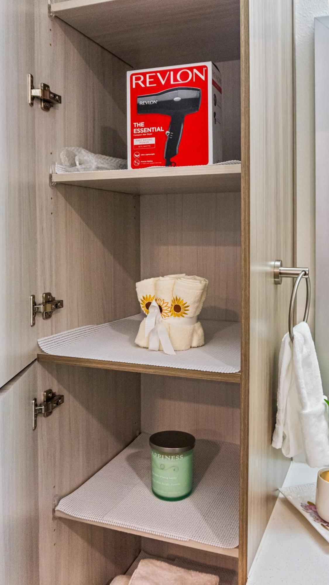 Cozy Retreat-Free Reserved Parking-Pool Addison Εξωτερικό φωτογραφία